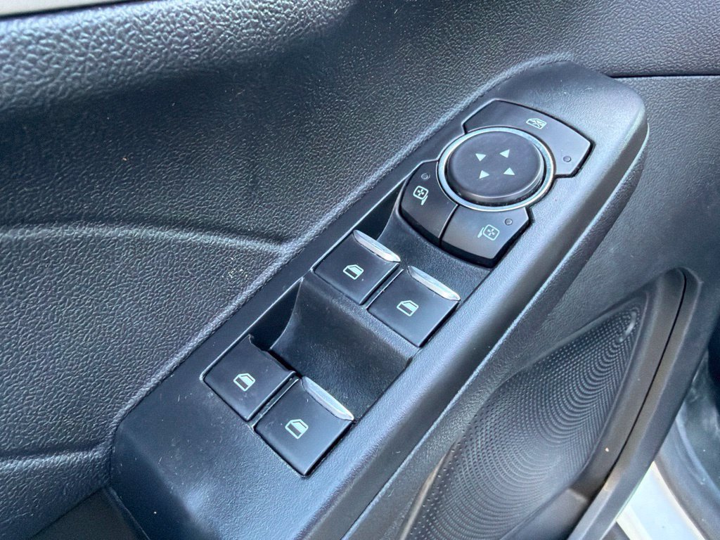 Used 2022 Ford Escape SEL AWD/4WD image 14