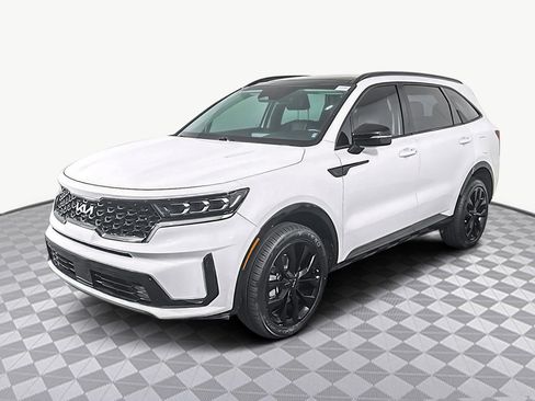 Used 2023 Kia Sorento SX image 4