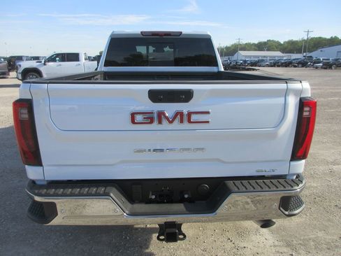 New 2026 GMC Sierra 2500 SLT w/ SLT Premium Package AWD/4WD image 6