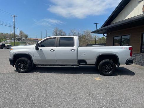 Used 2020 Chevrolet Silverado 3500 W/T w/ WT Convenience Package AWD/4WD image 3