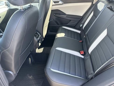 New 2026 Volkswagen Taos SEL image 13