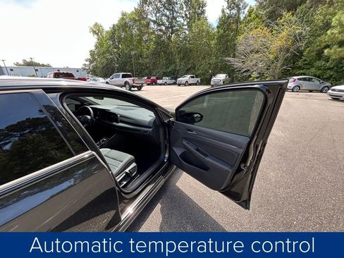 Used 2024 Volkswagen GTI SE image 23