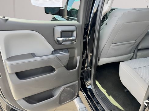 Used 2016 Chevrolet Silverado 1500 Custom w/ Custom Convenience Package AWD/4WD image 22