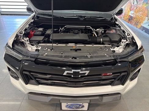 Used 2026 Chevrolet Colorado Z71 AWD/4WD image 53