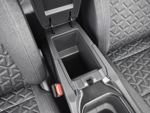 New 2026 Nissan Kicks SV image 22