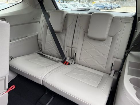 New 2026 Volkswagen Atlas SE image 21