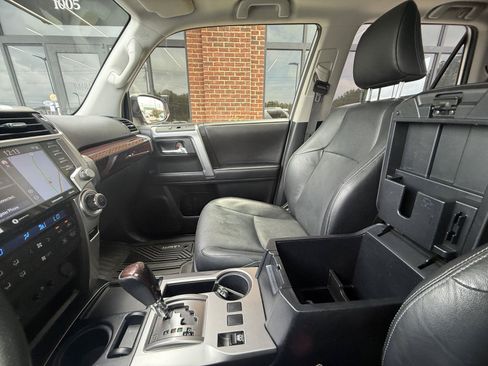 Used 2022 Toyota 4Runner Limited RWD image 25