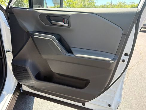 New 2026 Toyota RAV4 SE AWD/4WD image 14