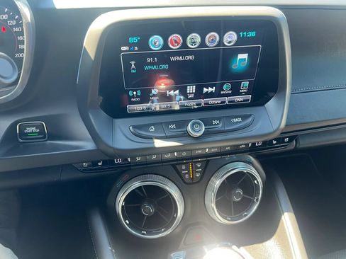 Used 2018 Chevrolet Camaro SS RWD image 20