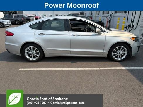 Used 2019 Ford Fusion SEL FWD image 9