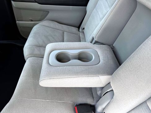 Used 2017 Honda Pilot EX image 13