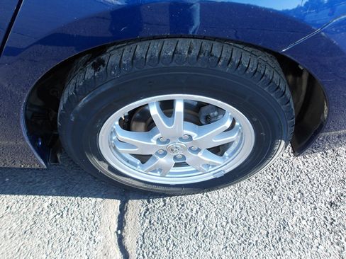 Used 2011 Toyota Prius Three w/ Navigation Pkg image 24