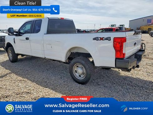 Used 2019 Ford F250 XL w/ Power Equipment Group AWD/4WD image 3
