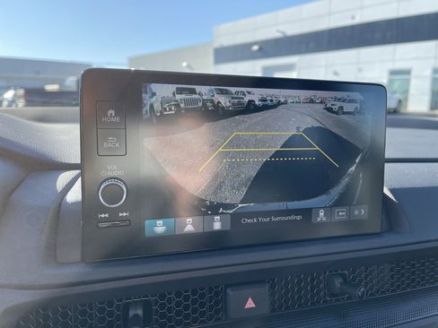 Used 2025 Honda CR-V Sport-L image 14