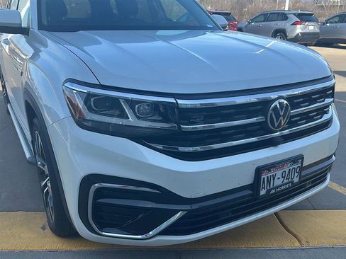 Used 2022 Volkswagen Atlas SEL Premium image 7