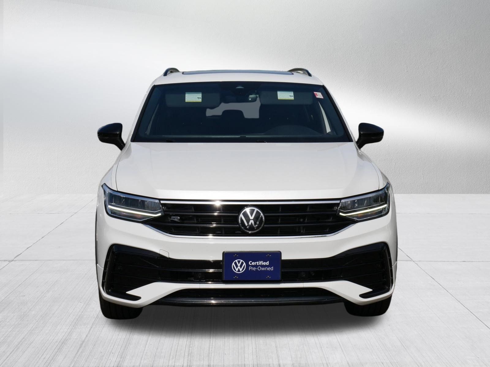 Certified 2023 Volkswagen Tiguan SE R-Line AWD/4WD image 2