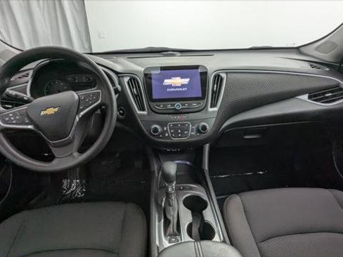 Used 2023 Chevrolet Malibu LT image 24