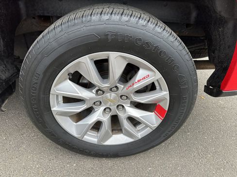 Used 2020 Chevrolet Silverado 1500 Custom w/ Custom Value Package image 10