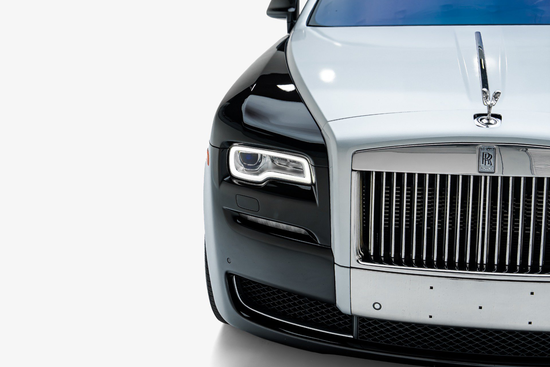 Used 2016 Rolls-Royce Ghost RWD image 19