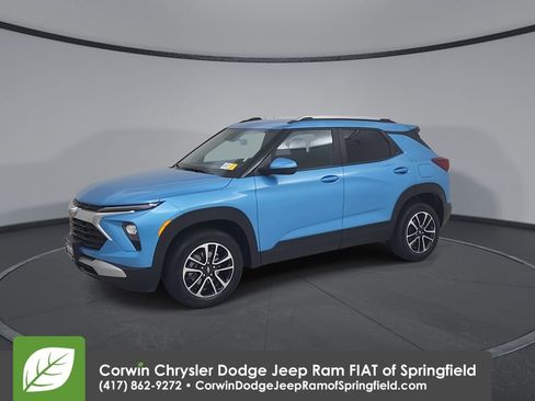 Used 2025 Chevrolet TrailBlazer LT image 7