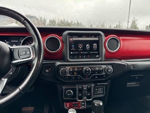 Used 2022 Jeep Gladiator Rubicon w/ LED Lighting Group image 21