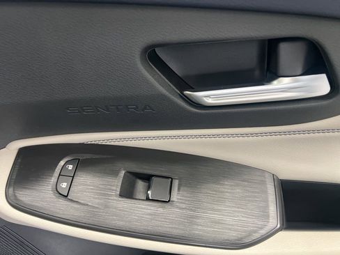 New 2026 Nissan Sentra SL w/ Floor Mat Package FWD image 34
