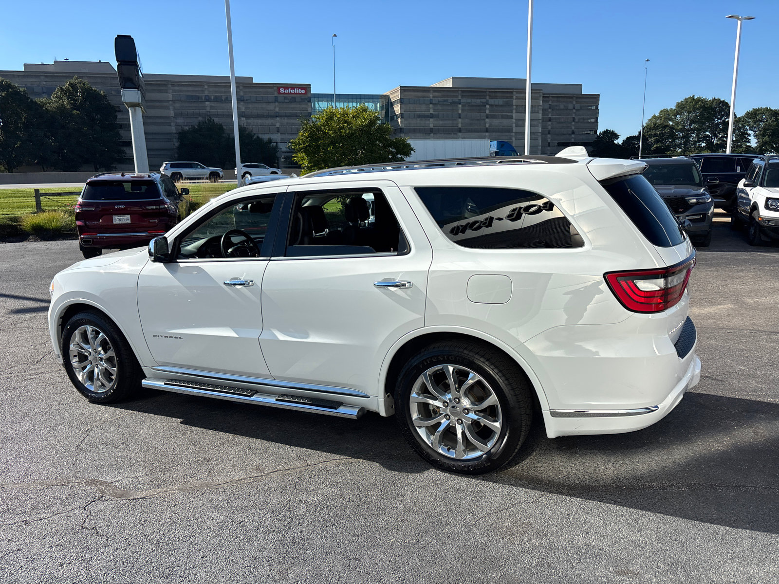 Used 2016 Dodge Durango Citadel w/ Technology Group RWD image 5
