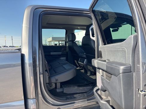 Used 2023 Ford F250 Lariat w/ Tow Technology Package AWD/4WD image 17