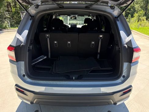 Used 2025 Honda Pilot Sport image 33