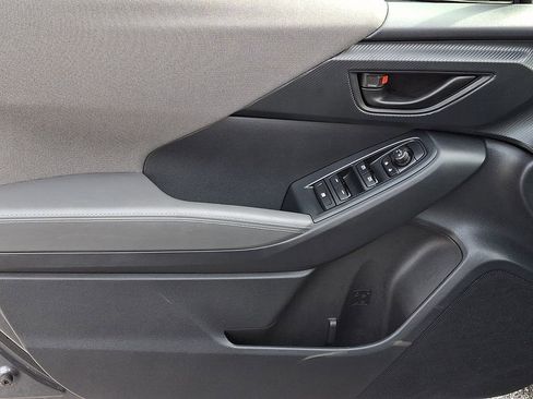 Certified 2025 Subaru Crosstrek 2.0i Premium image 14