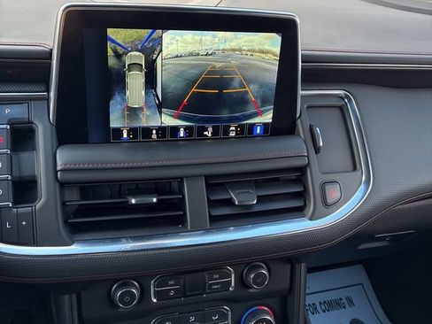 Used 2022 Chevrolet Tahoe RST w/ Luxury Package image 18