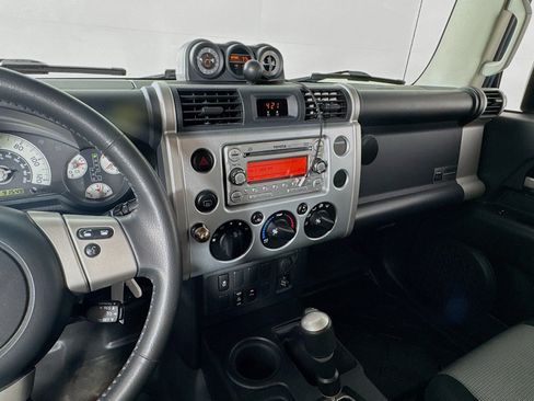Used 2014 Toyota FJ Cruiser 4WD w/ Trail Teams Ultimate Edition image 15