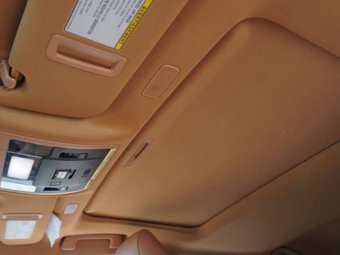 Used 2022 Lexus ES 300h Ultra Luxury w/ Accessory Package 2 FWD image 28