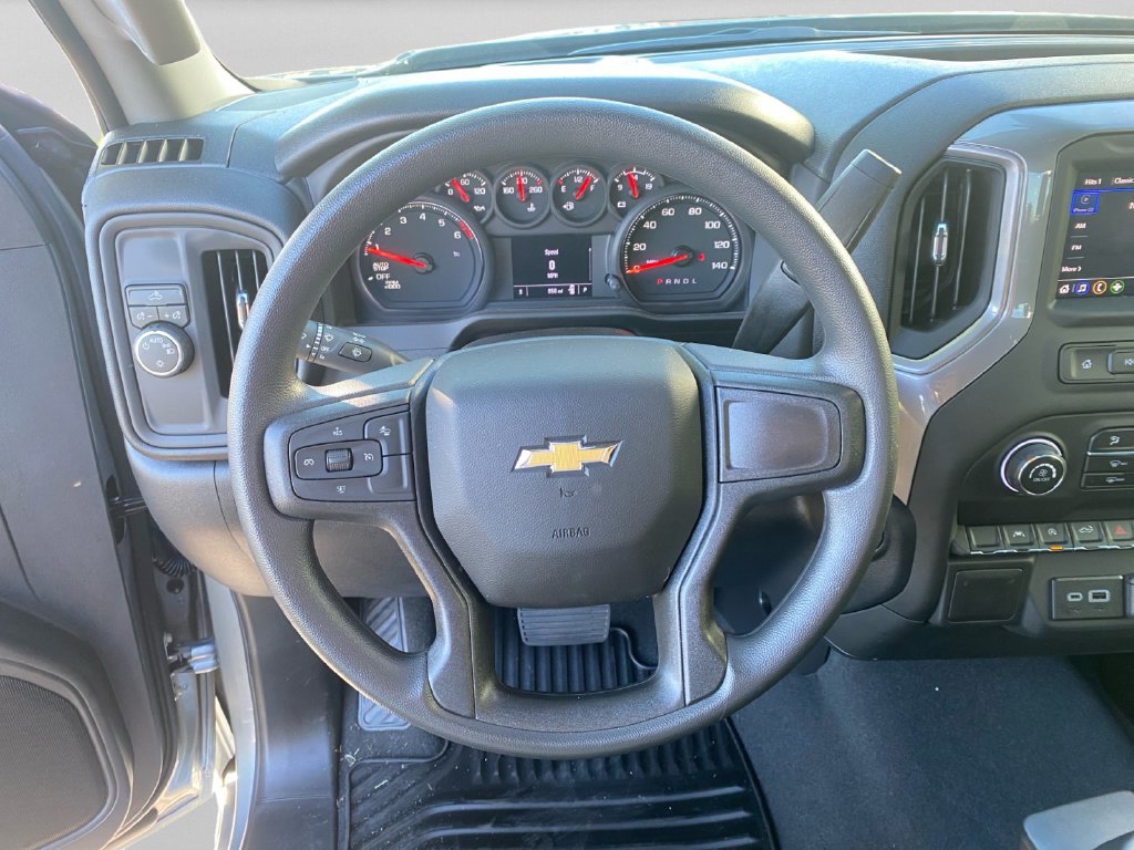 Used 2026 Chevrolet Silverado 1500 Custom w/ Turbomax Blackout Package RWD image 12
