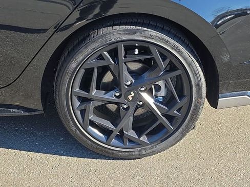 Certified 2025 Hyundai Elantra N Line image 42