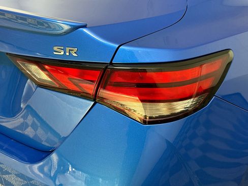 Used 2025 Nissan Sentra SR image 34