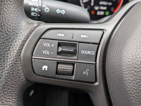 Used 2025 Honda HR-V LX image 20