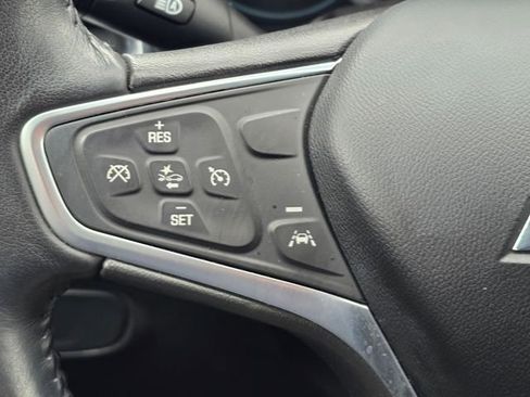 Used 2022 Chevrolet Equinox LT image 34