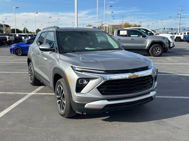 Used 2026 Chevrolet TrailBlazer LT AWD/4WD image 10