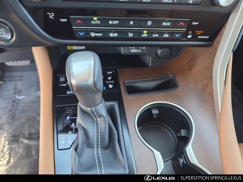 Certified 2022 Lexus RX 350L FWD w/ Premium Package image 22