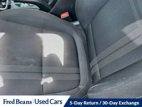 Used 2024 Hyundai Venue SEL FWD image 19