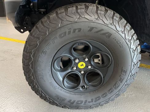 Used 2023 Jeep Wrangler Unlimited Rubicon 392 AWD/4WD image 5