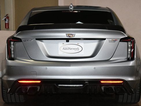 Used 2024 Cadillac CT5 V Blackwing w/ Carbon Fiber Package 2 RWD image 2