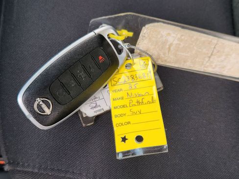 Used 2025 Nissan Pathfinder SV AWD/4WD image 35