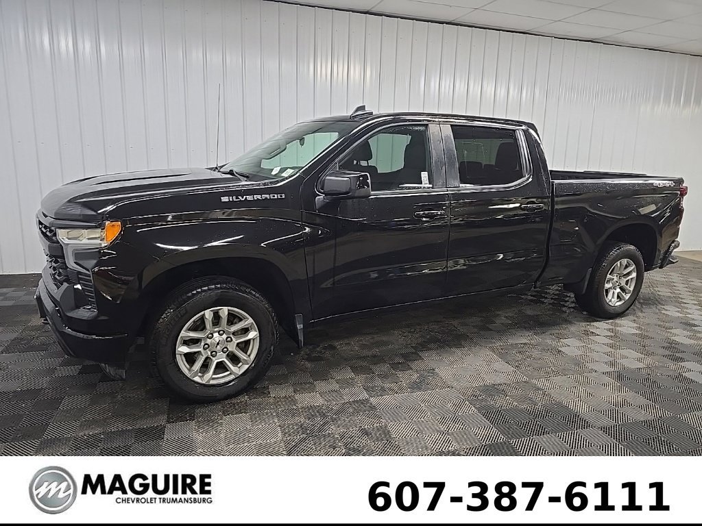 Used 2023 Chevrolet Silverado 1500 RST AWD/4WD image 6