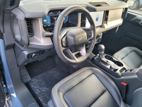 New 2025 Ford Bronco Outer Banks image 7