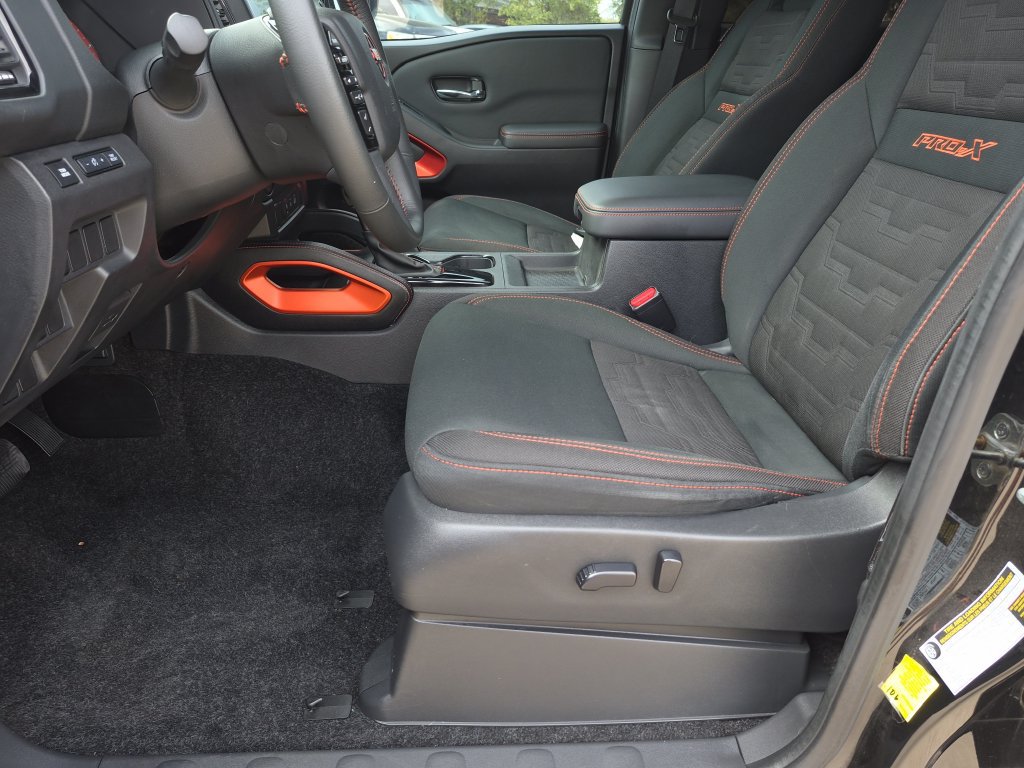Used 2022 Nissan Frontier Pro-X w/ Technology Package RWD image 15
