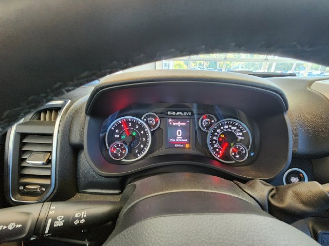 Used 2025 RAM 2500 Big Horn AWD/4WD image 29