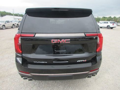 New 2026 GMC Yukon AT4 Ultimate AWD/4WD image 5