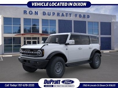New 2025 Ford Bronco Outer Banks w/ Sasquatch Package